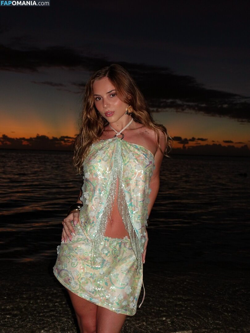 Romane Bertrand / rromane.b Nude OnlyFans  Leaked Photo #6