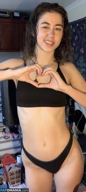 ChelleMac2001 / Mac.Chelle_01 / OhMyGawdRonni / OhMy_Gawd_Ronni / Ronni Mac / RonniMac18 Nude OnlyFans  Leaked Photo #8