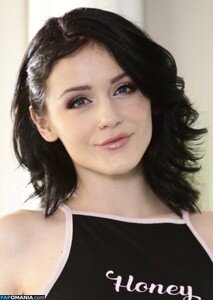 Rosalyn Sphinx / RosalynSphinx / sphinxrosalyn Nude OnlyFans  Leaked Photo #1