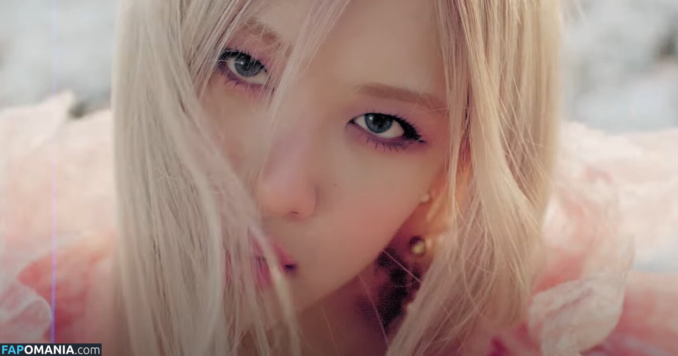 Rose / https: / imrosebeck / rosebeck / theroseblisss Nude OnlyFans  Leaked Photo #60