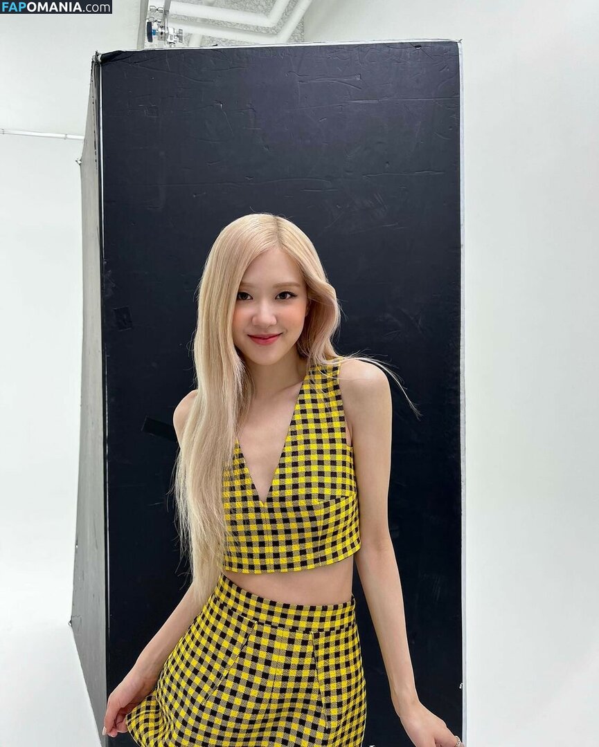 Rose / https: / imrosebeck / rosebeck / theroseblisss Nude OnlyFans  Leaked Photo #111