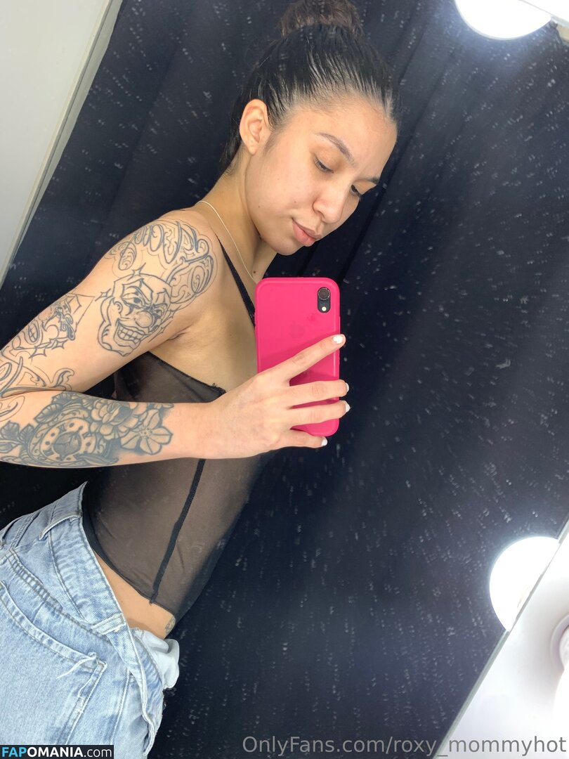 roxy_mommyhot Nude OnlyFans  Leaked Photo #3