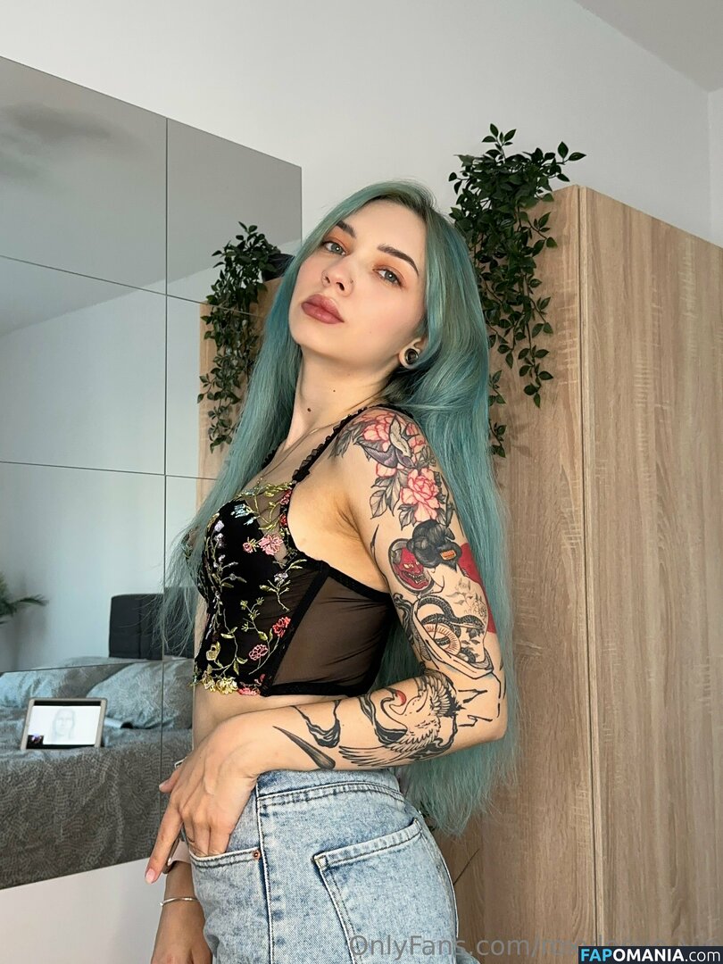mayberoxy / roxyloove_vip Nude OnlyFans  Leaked Photo #268