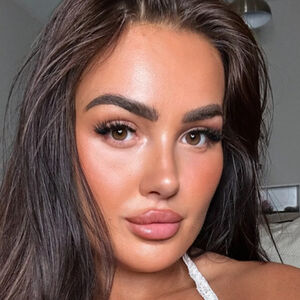 Ruby Brooks