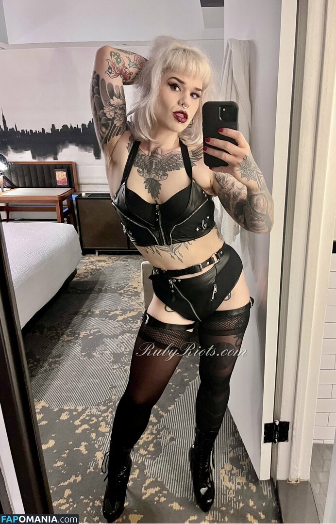 Mistress Ruby Riots / Ruby Riots / Ruby_Riots / insiderubysmouth / rubyriots Nude OnlyFans  Leaked Photo #25