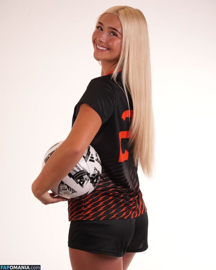 Ryleeelewis / rileymaelewis Nude OnlyFans  Leaked Photo #13