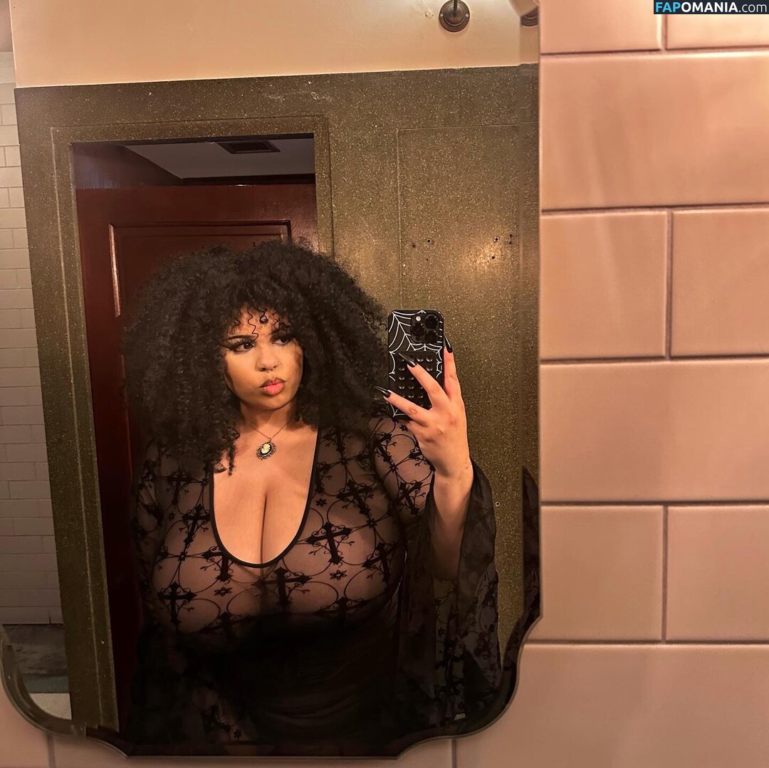 Sadesgrave Nude OnlyFans  Leaked Photo #9