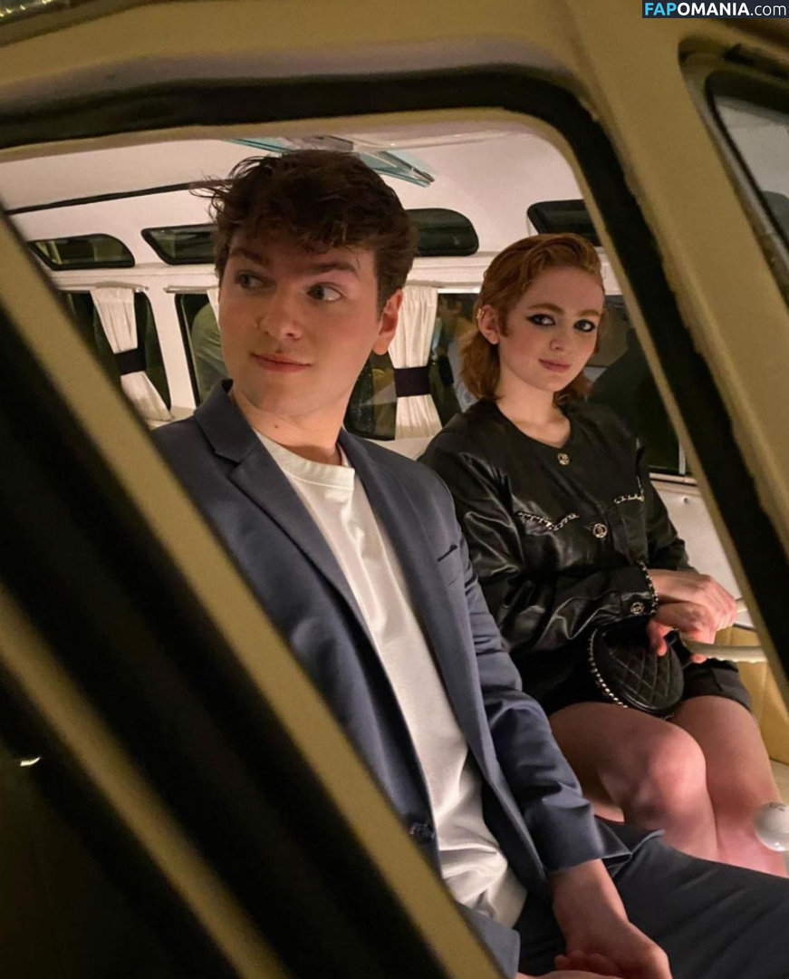 Sadie Sink / sadiesink / sadiesink_ Nude OnlyFans  Leaked Photo #10