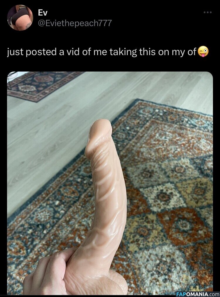 eviethepeach777 / sadisticxkisses Nude OnlyFans  Leaked Photo #1