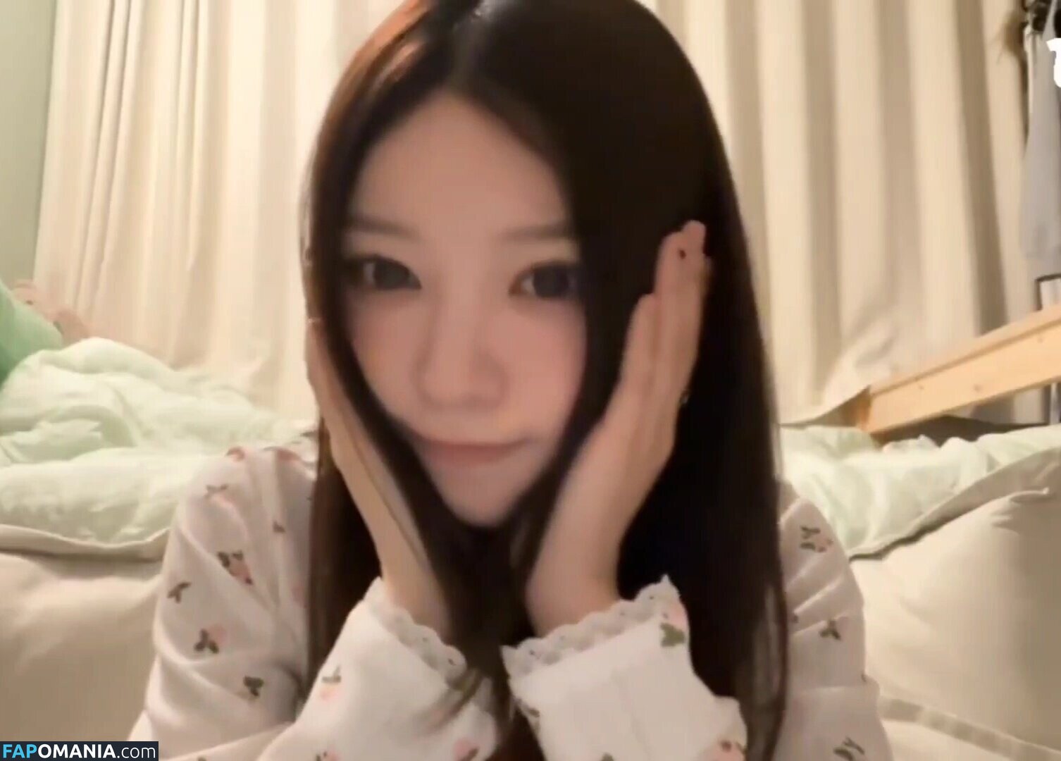 Sakai Moka / https: / illit_official Nude OnlyFans  Leaked Photo #7