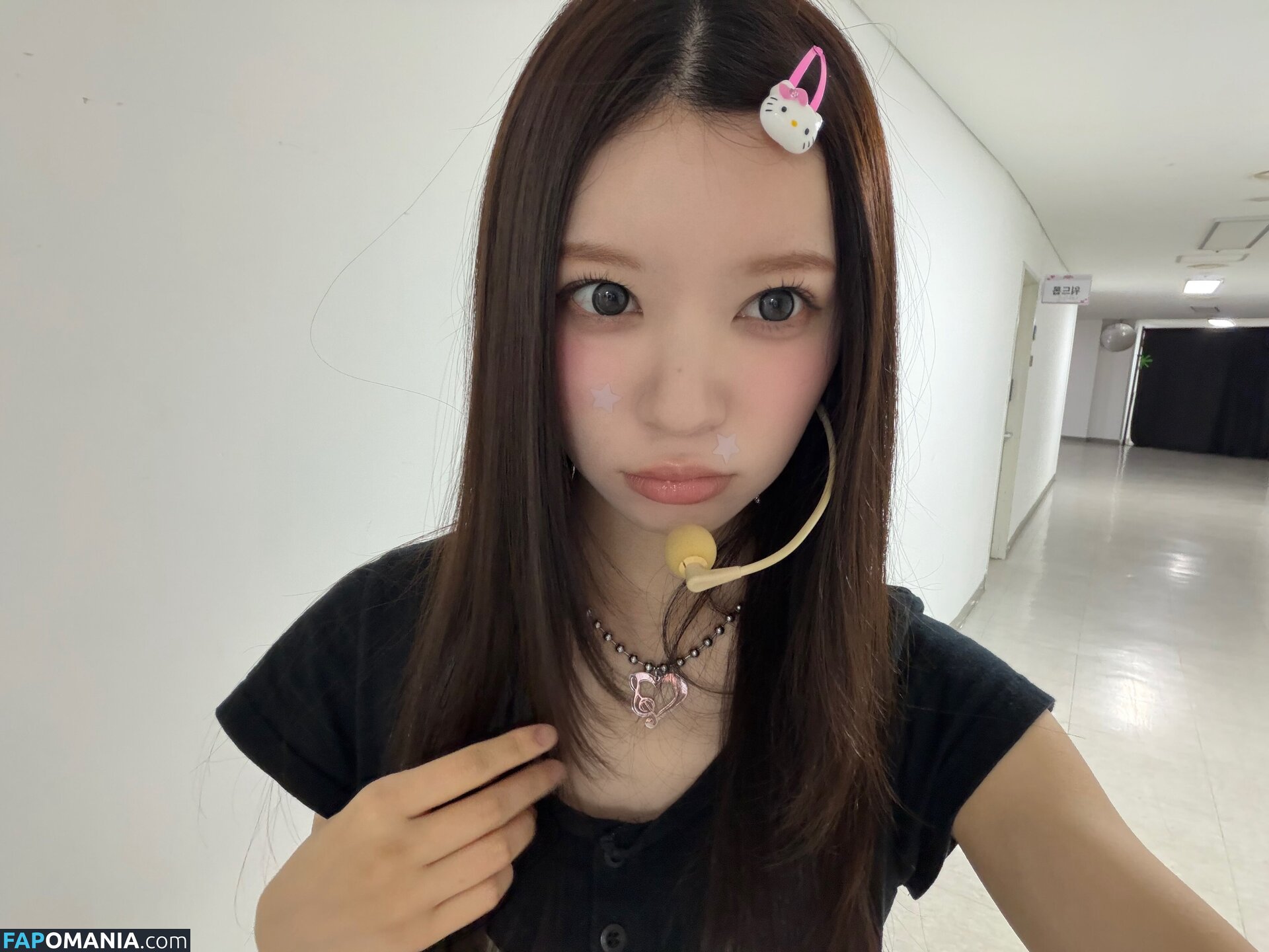 Sakai Moka / https: / illit_official Nude OnlyFans  Leaked Photo #14