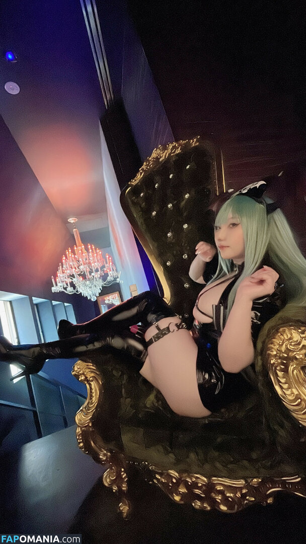 Saku / alice_mather / saku93 Nude OnlyFans  Leaked Photo #13