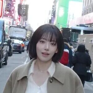 Sakura Miyawaki 宮脇 咲良