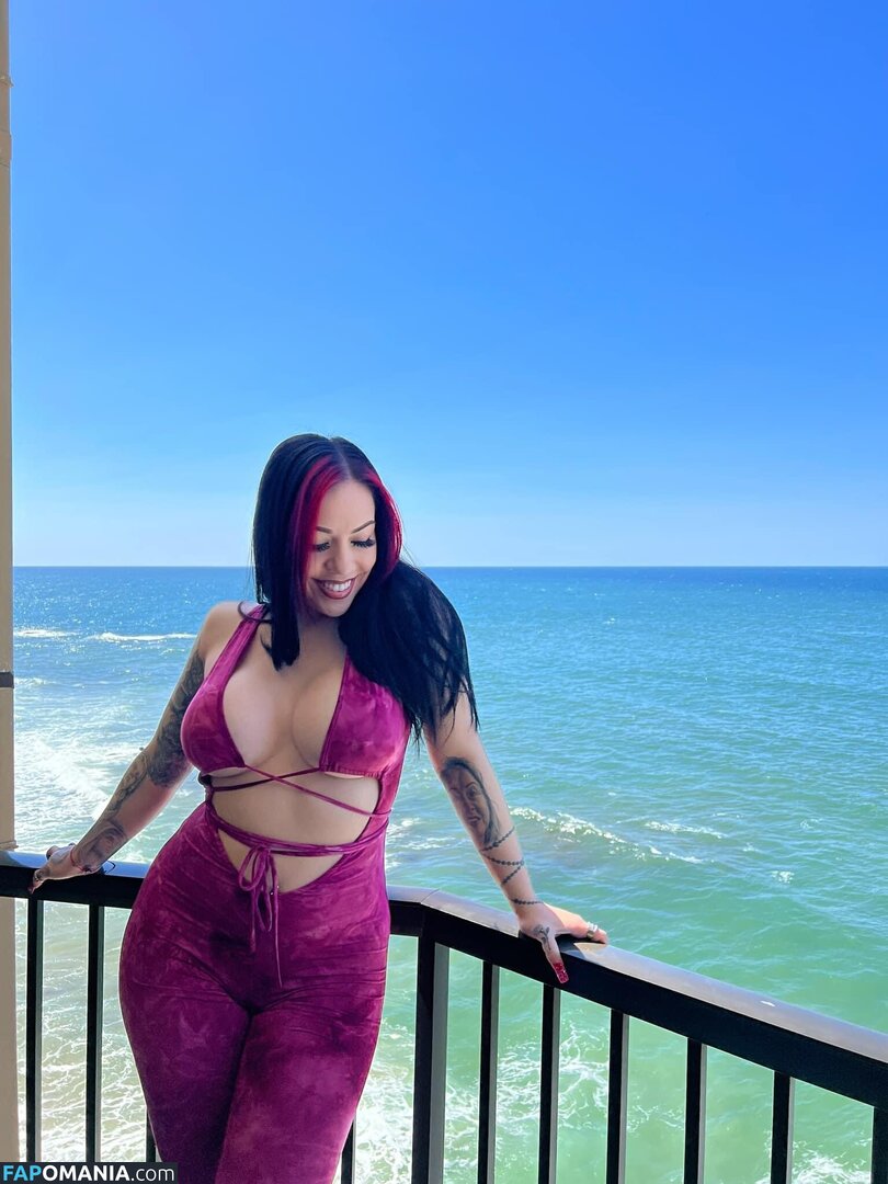 Salice Rose / salicerose Nude OnlyFans  Leaked Photo #5