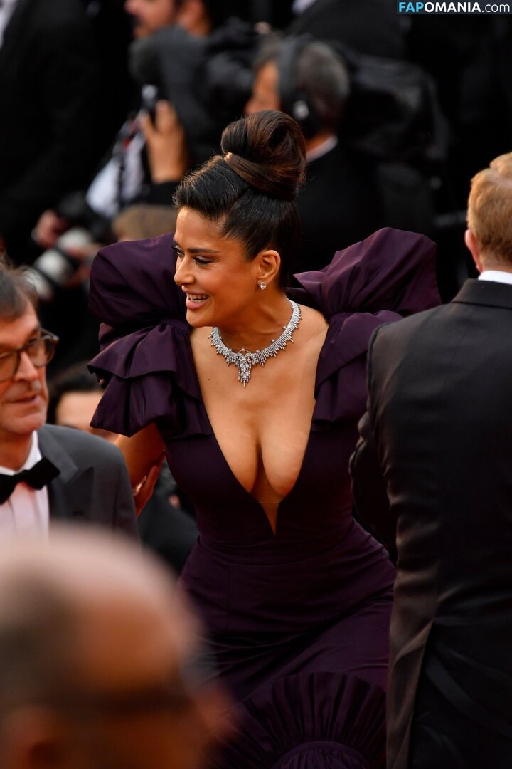Salma Hayek / salmahayek Nude OnlyFans  Leaked Photo #1487