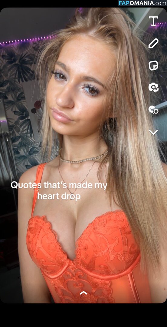 samanthapetite / x_samantha.345_x / ×_samantha.345_x Nude OnlyFans  Leaked Photo #3