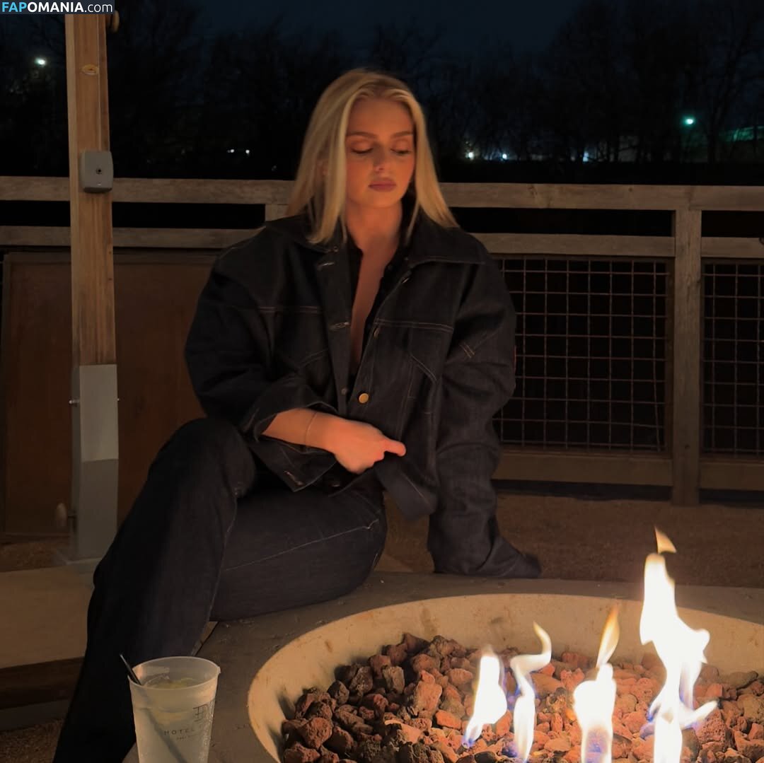 Samantha Riehl / https: / samanthariehl Nude OnlyFans  Leaked Photo #15