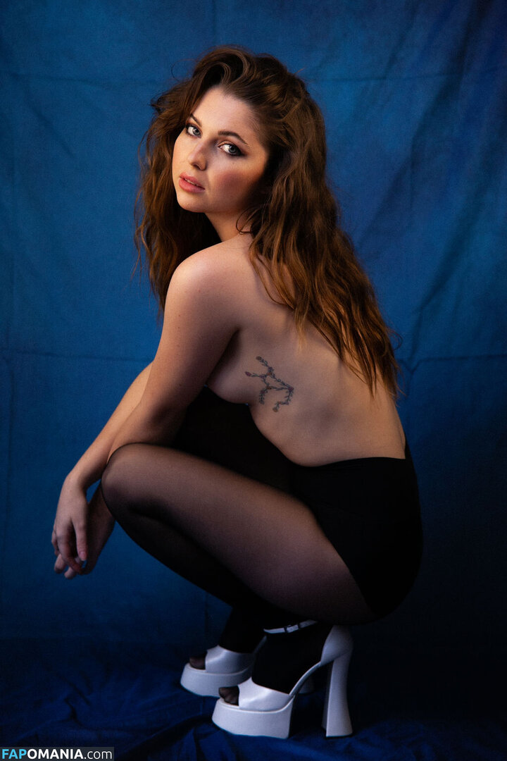 Sammi Hanratty / sammihanratty Nude OnlyFans  Leaked Photo #277