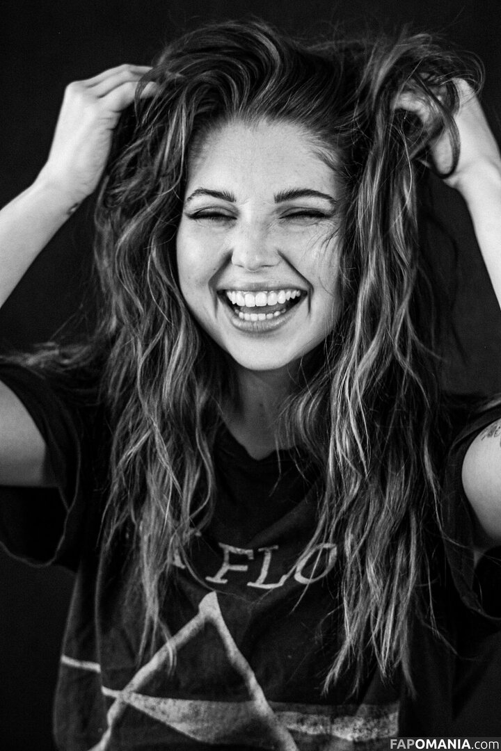 Sammi Hanratty / sammihanratty Nude OnlyFans  Leaked Photo #304