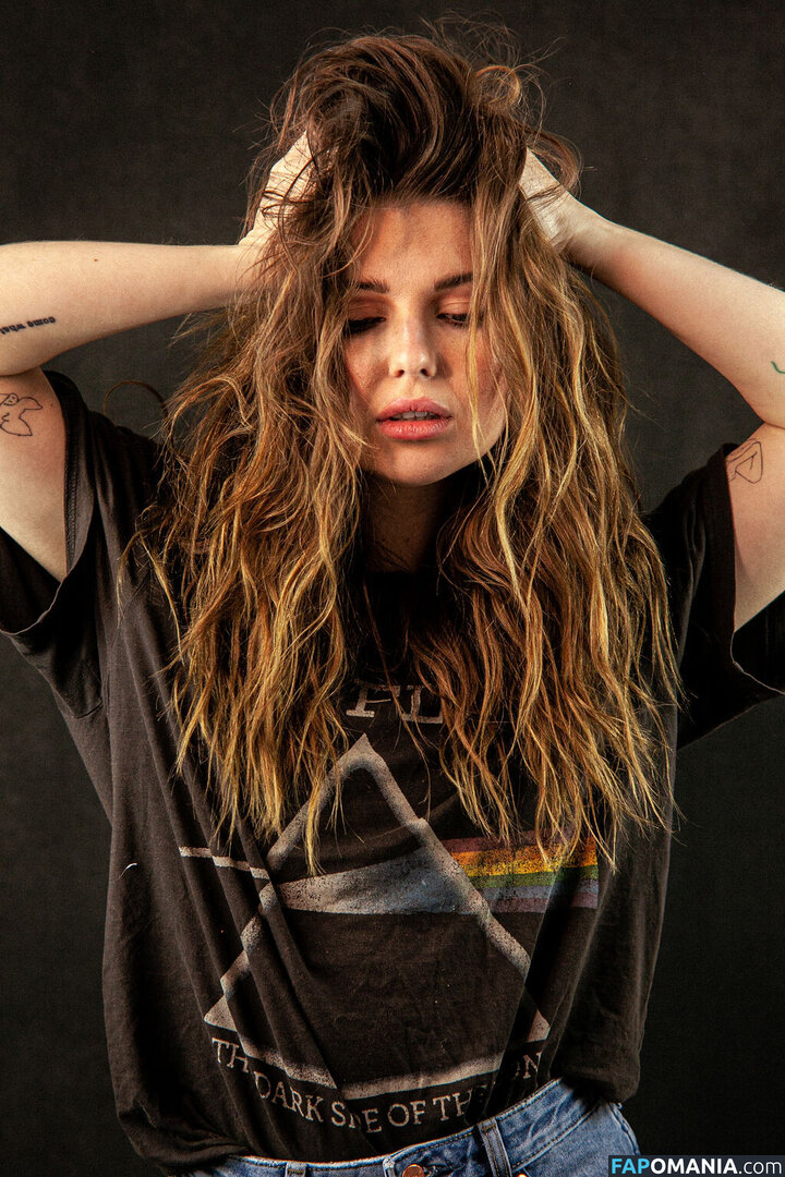 Sammi Hanratty / sammihanratty Nude OnlyFans  Leaked Photo #308