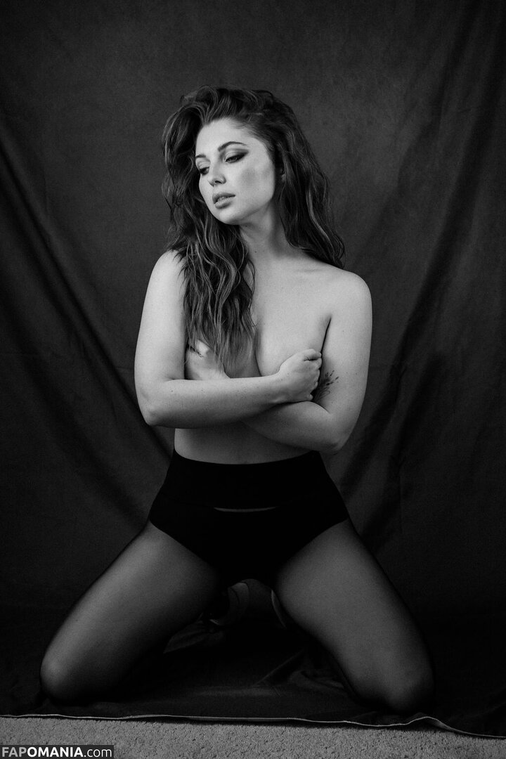 Sammi Hanratty / sammihanratty Nude OnlyFans  Leaked Photo #315