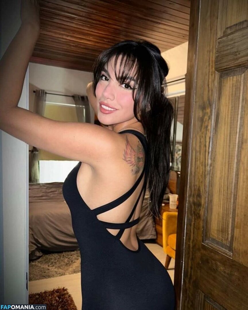 Hot Berrie Girl / Samantha Robles / SammyRockss Nude OnlyFans  Leaked Photo #11