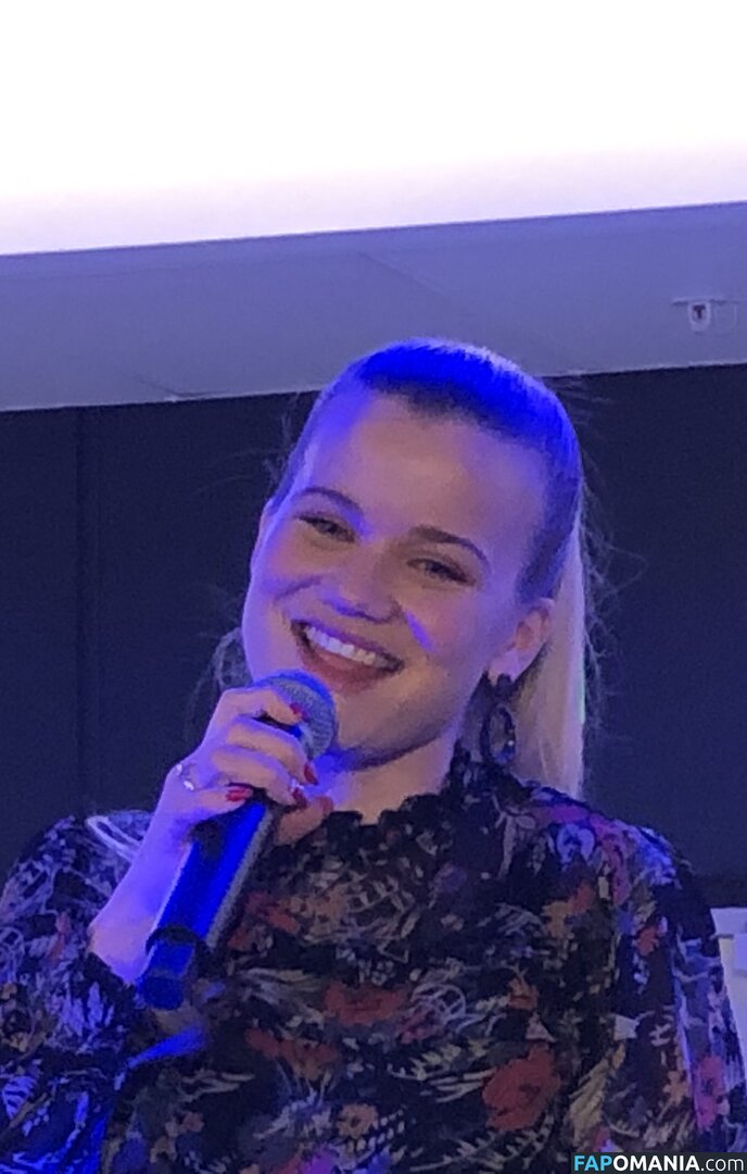 Sandra Lyng Nude OnlyFans  Leaked Photo #8