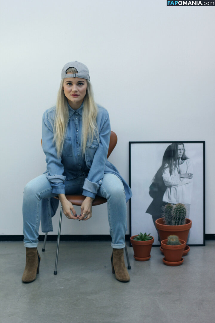 Sandra Lyng Nude OnlyFans  Leaked Photo #14