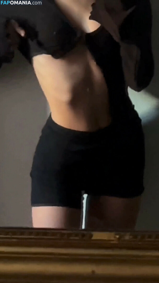 https: / protheme / sanyaaa / sanymaa / sanymaaa Nude OnlyFans  Leaked Photo #54