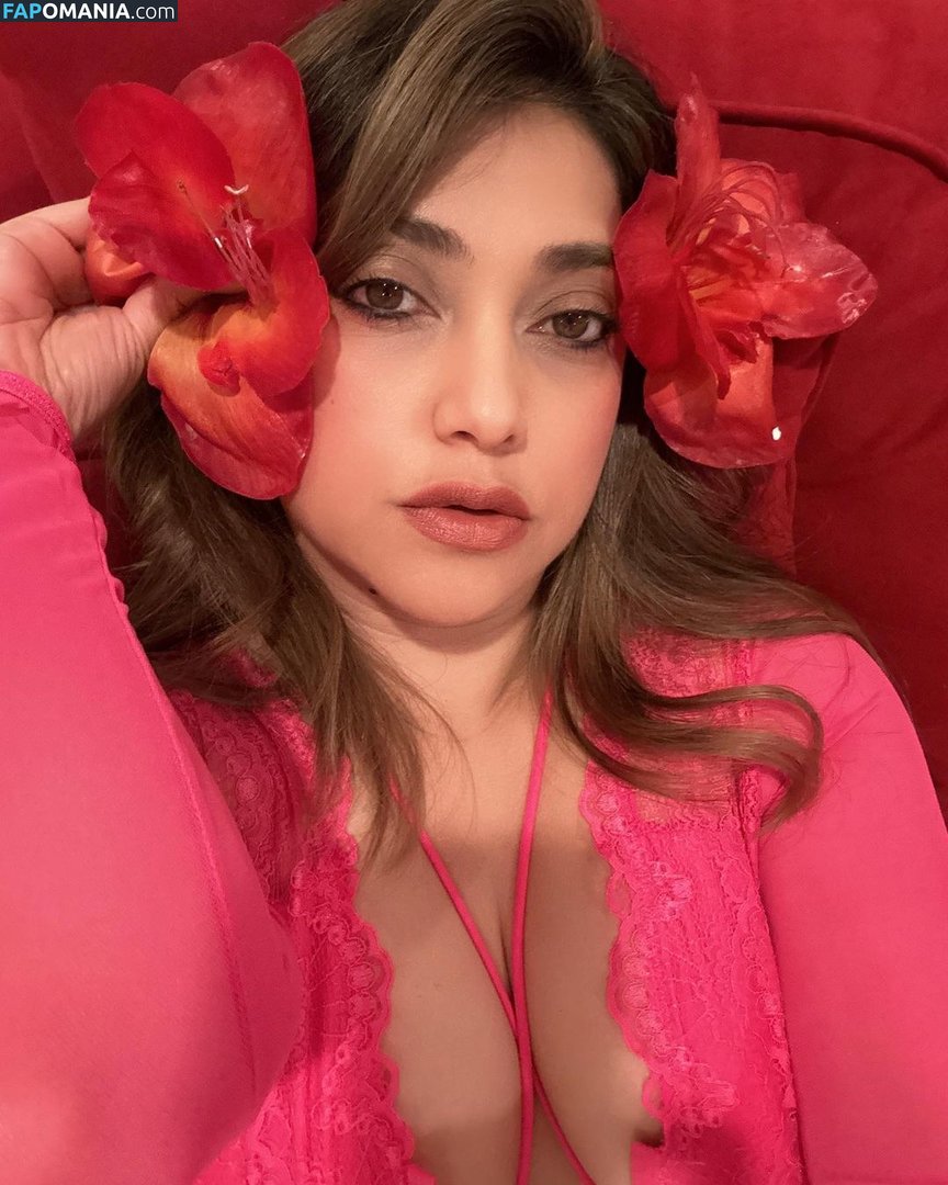 Sarah Azhari / sazarita Nude OnlyFans  Leaked Photo #2