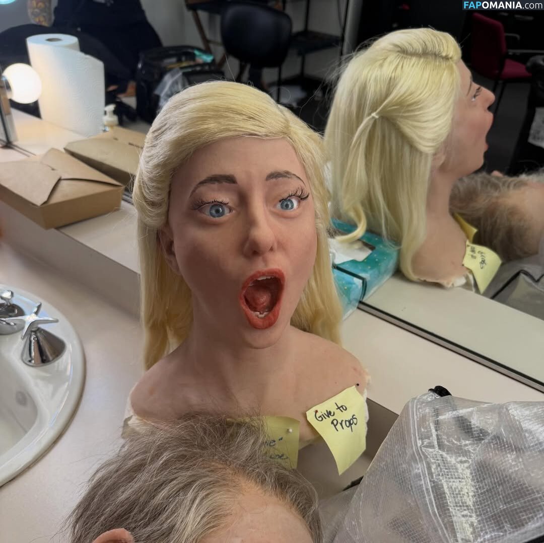 Sarah Sherman / Sarah Squirm from Saturday Night Live / sarahsquirm Nude OnlyFans  Leaked Photo #5