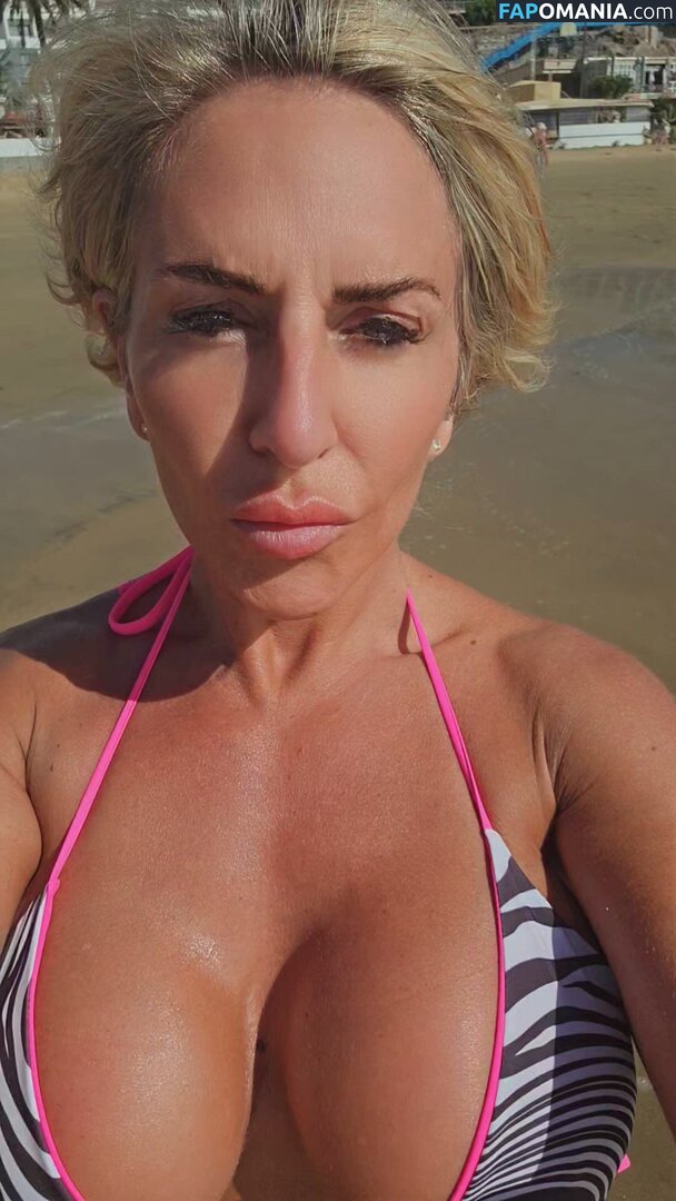 Sarahh_b Nude OnlyFans  Leaked Photo #5