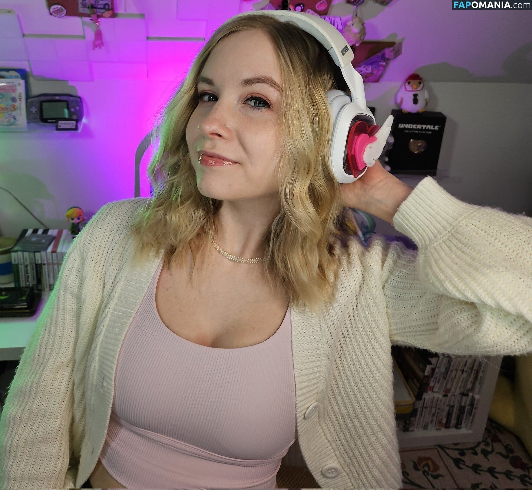 Sarahpodz / https: Nude OnlyFans  Leaked Photo #4