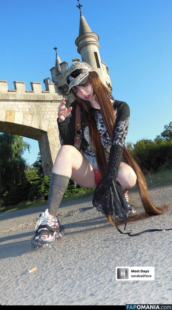 Saramalacara / badfacesara / sara__mascara Nude OnlyFans  Leaked Photo #1