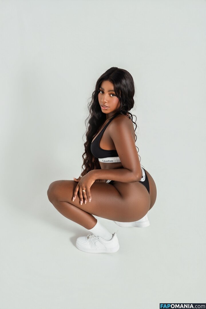 saramoroe1 Nude OnlyFans  Leaked Photo #6