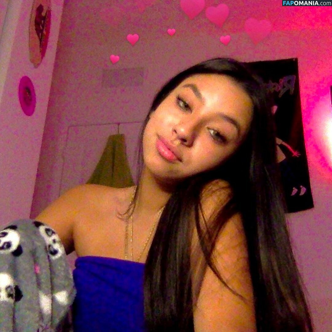 Sari Nude OnlyFans  Leaked Photo #3