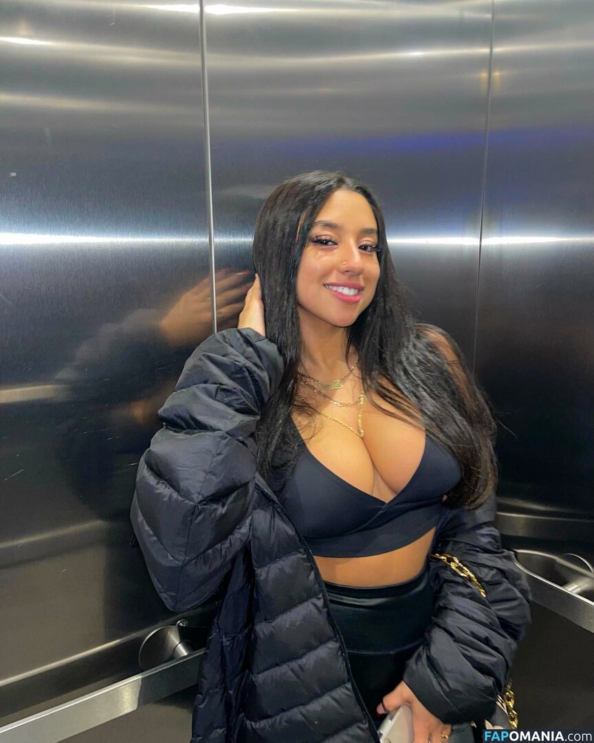 Sari Nude OnlyFans  Leaked Photo #23