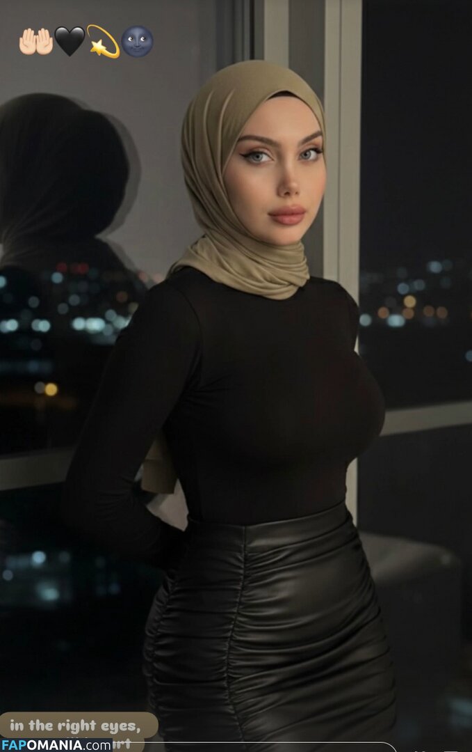 heliosari / heliosri / sariikubraa Nude OnlyFans  Leaked Photo #11