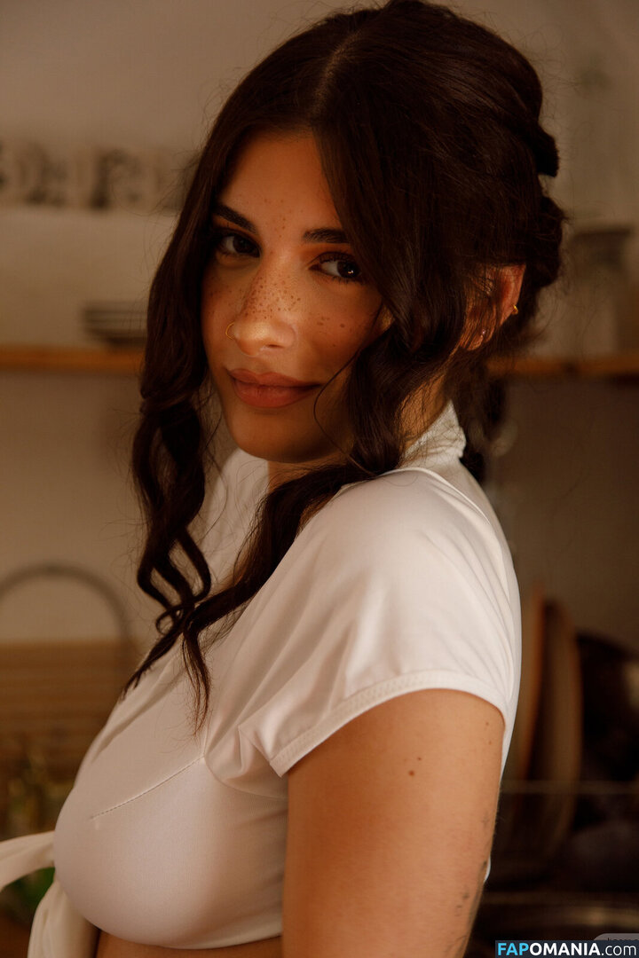 Sary Gimalda Nude OnlyFans  Leaked Photo #12