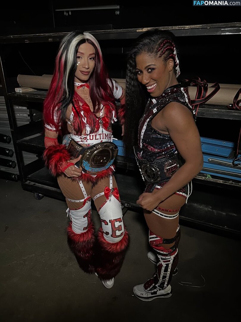 Sasha Banks / sashabankswwe / soxysasha Nude OnlyFans  Leaked Photo #33