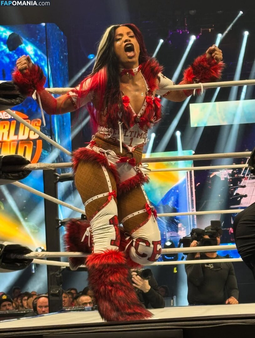 Sasha Banks / sashabankswwe / soxysasha Nude OnlyFans  Leaked Photo #38
