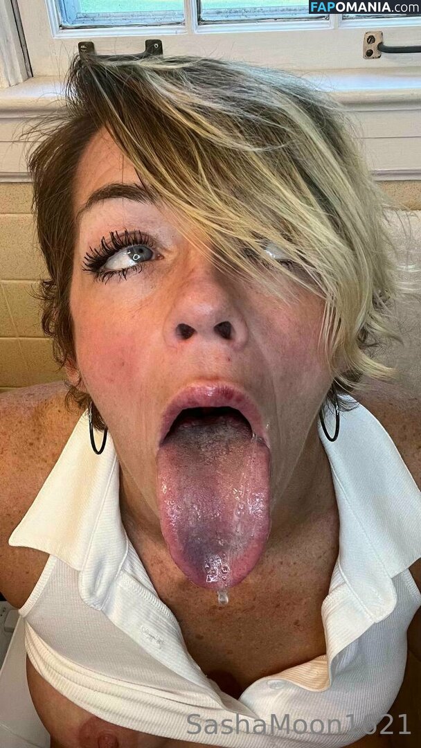 Sasha Sins / Sashamoon1621 / sashasins444 Nude OnlyFans  Leaked Photo #7