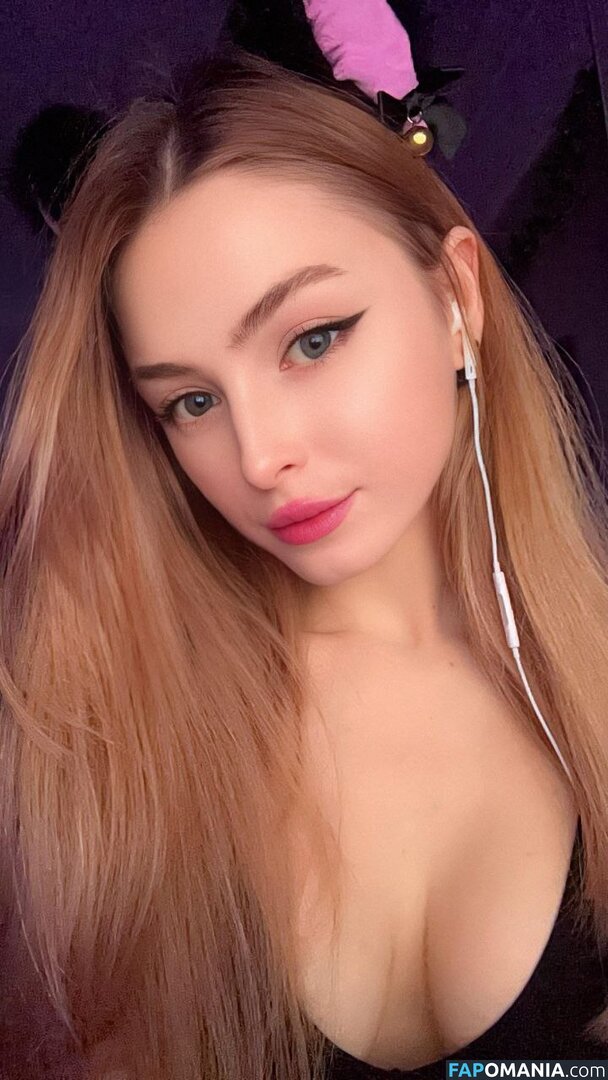 _sassynessa / a.ssa_sa Nude OnlyFans  Leaked Photo #60