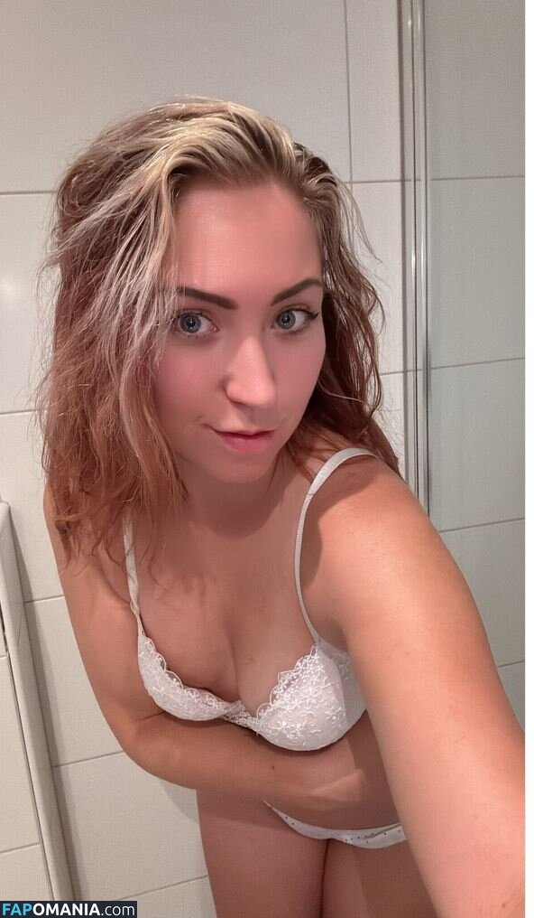 Anne Elisabeth / Satiella / Satiella Cosplay / its.satiella / satiellacosplay Nude OnlyFans  Leaked Photo #35
