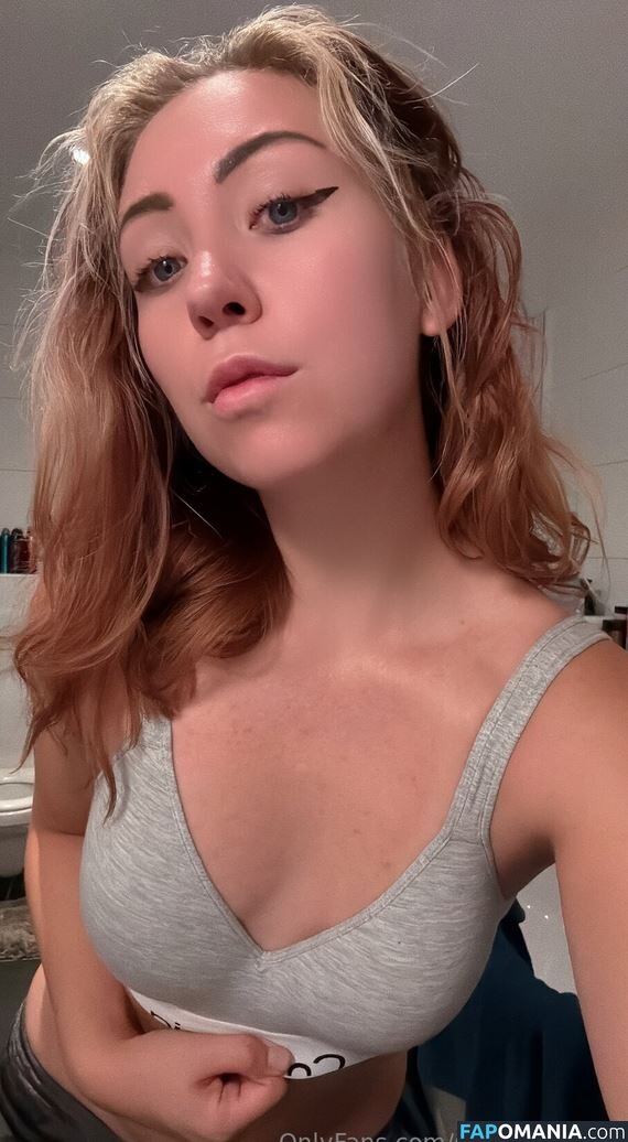 Anne Elisabeth / Satiella / Satiella Cosplay / its.satiella / satiellacosplay Nude OnlyFans  Leaked Photo #38