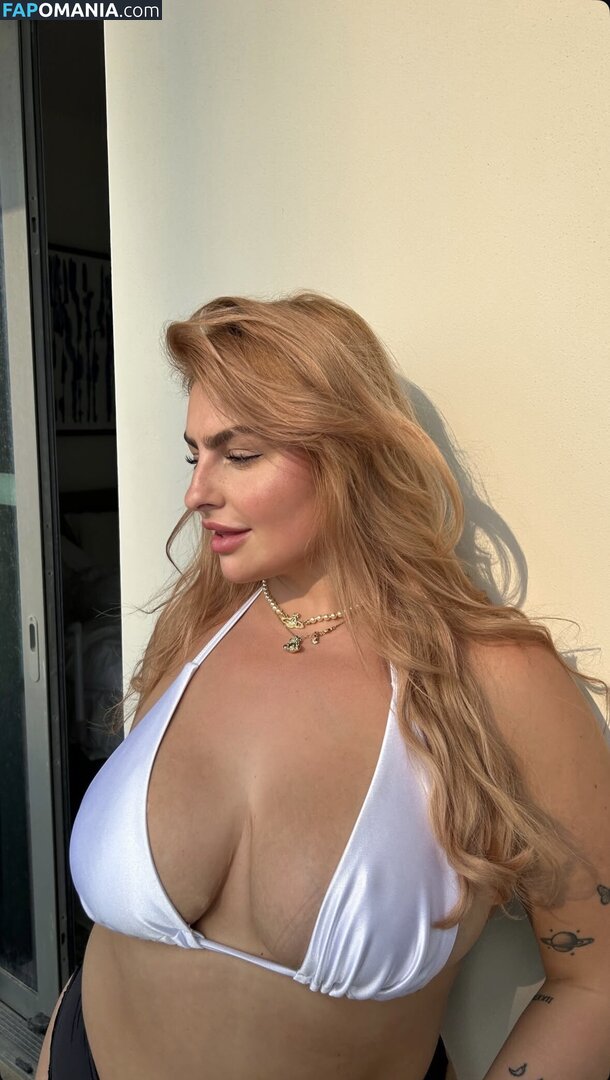 Schepenslaura Nude OnlyFans  Leaked Photo #2