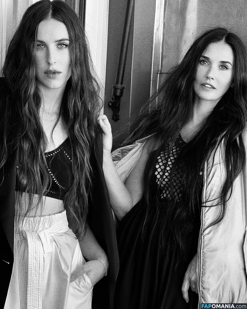 Scout Willis / scoutlaruewillis Nude OnlyFans  Leaked Photo #45