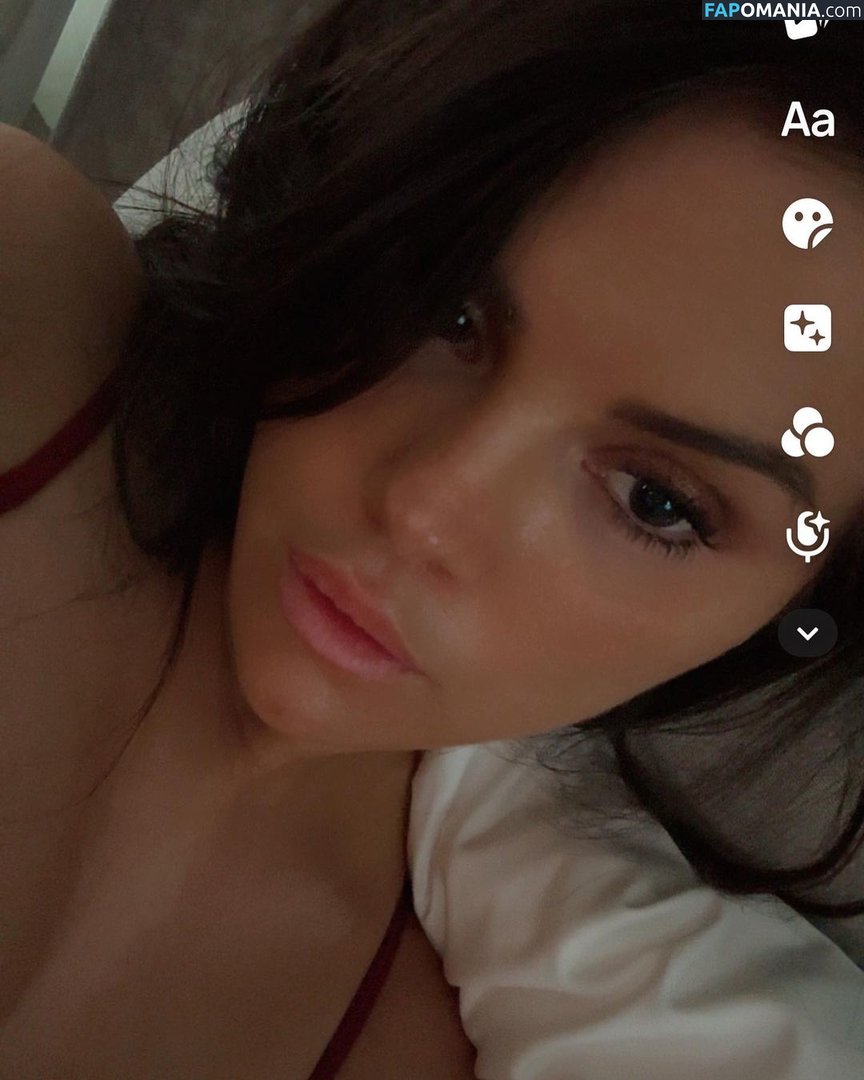 Selena Gomez Nude Leaked Photo #219