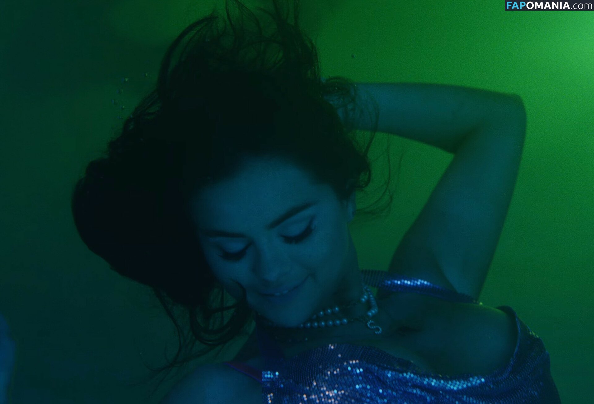 Selena Gomez Nude Leaked Photo #772