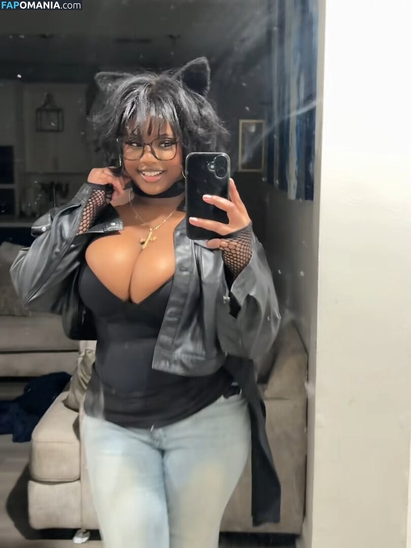 Nia / senpaixtroll / senpiaxtroll Nude OnlyFans  Leaked Photo #2